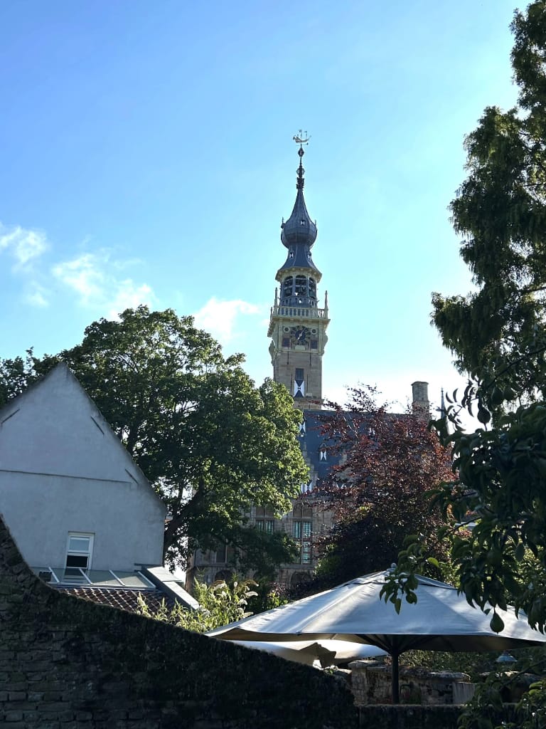 luistertuin carillon